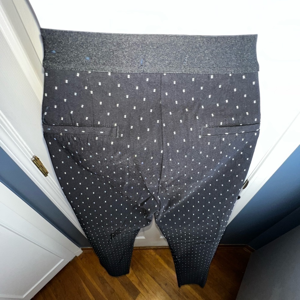 NWOT Izod Women’s 4 Black White Dot Stretch Crop Capri Trouser Dress Pants S - Picture 13 of 14
